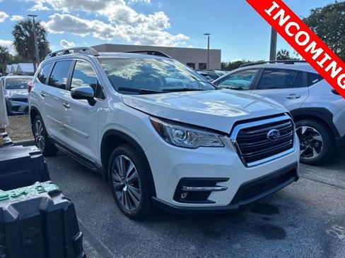 Used 2022 Subaru Ascent Touring image 1