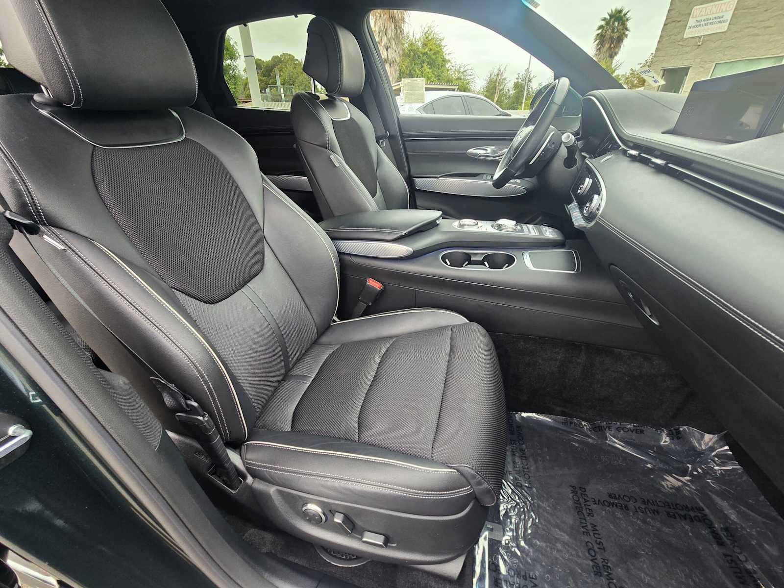 Used 2023 Genesis GV70 2.5T w/ Sport Prestige Package AWD/4WD image 10
