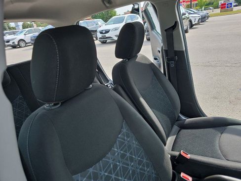 Used 2021 Chevrolet Spark LT image 33