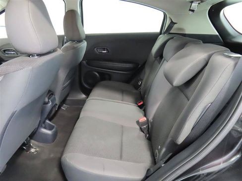Used 2022 Honda HR-V LX image 27