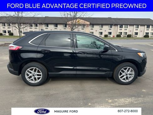 Used 2024 Ford Edge SEL image 4