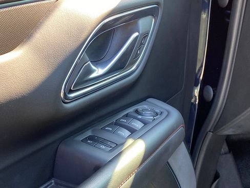 Used 2022 Chevrolet Tahoe RST w/ Sport Performance Package RWD image 11