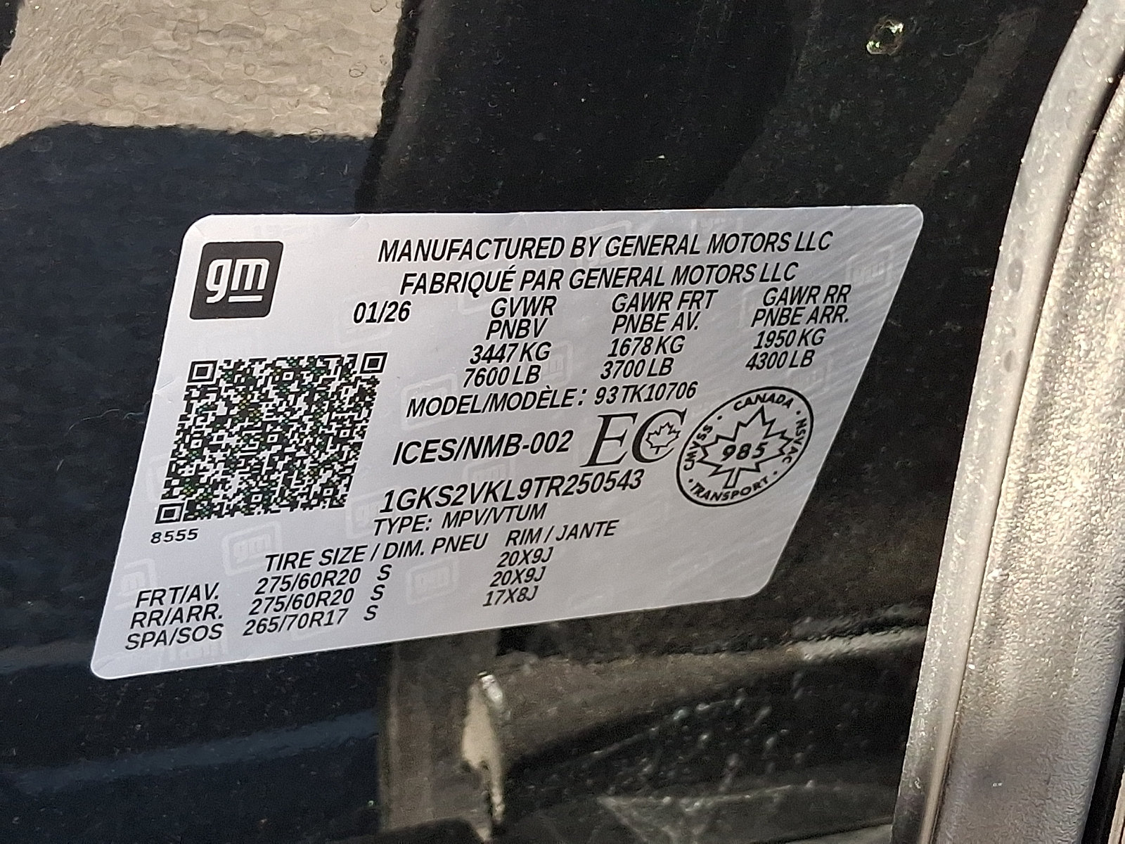 Used 2026 GMC Yukon AT4 Ultimate w/ LPO, Floor Liner Package AWD/4WD image 33