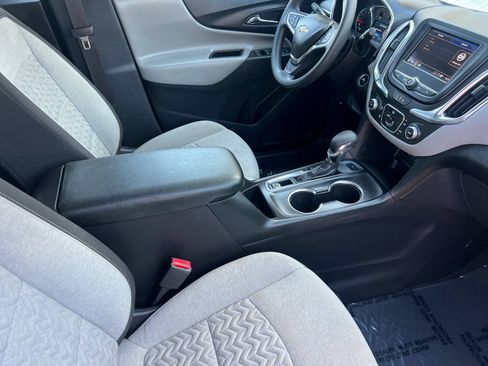 Used 2024 Chevrolet Equinox LS w/ LS Convenience Package AWD/4WD image 15