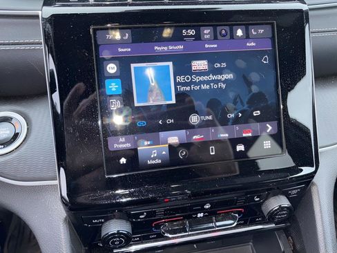 Used 2024 Jeep Grand Cherokee Laredo X w/ Luxury Tech Group I image 23