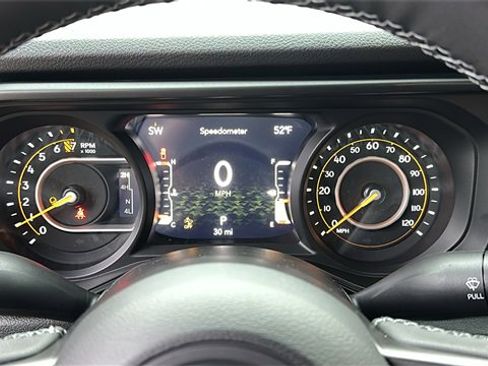 New 2026 Jeep Gladiator Sport image 12