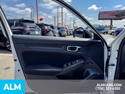 Used 2025 Honda Civic Sport image 8