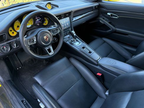 Certified 2019 Porsche 911 Turbo S image 4