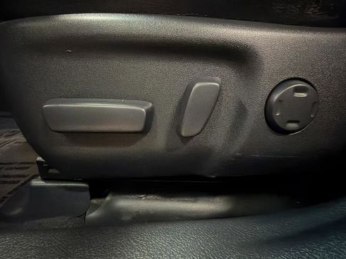 Used 2013 Toyota Avalon XLE Touring image 23