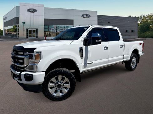 Used 2020 Ford F350 Platinum w/ FX4 Off-Road Package AWD/4WD image 1