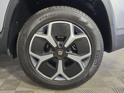 Used 2024 Rivian R1T Adventure AWD/4WD image 10