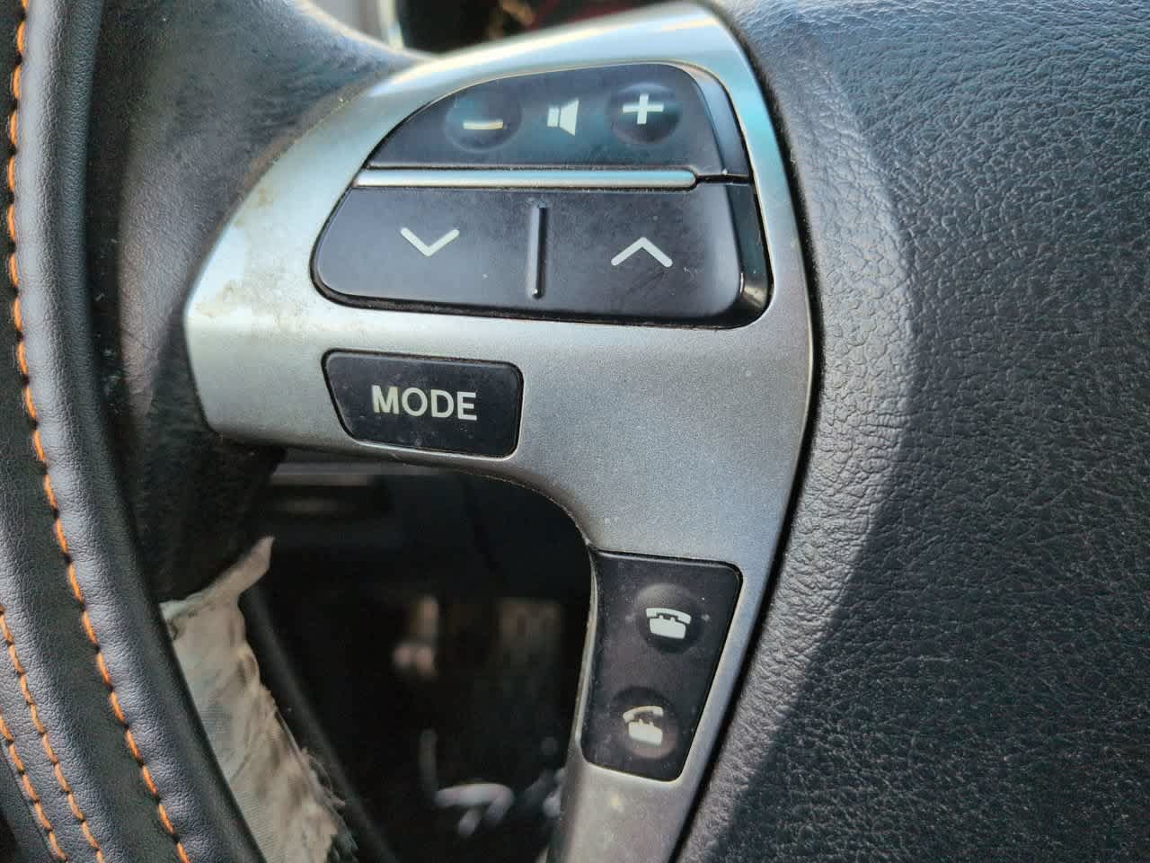 Used 2011 Toyota Highlander Limited w/ Tow Pkg FWD image 24