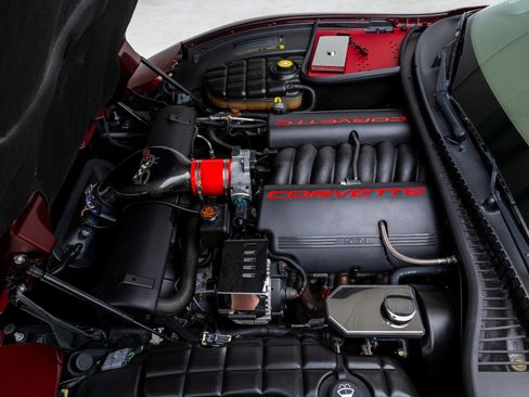 Used 2003 Chevrolet Corvette 50th Anniversary Edition w/ Preferred Equipment Group1 image 21