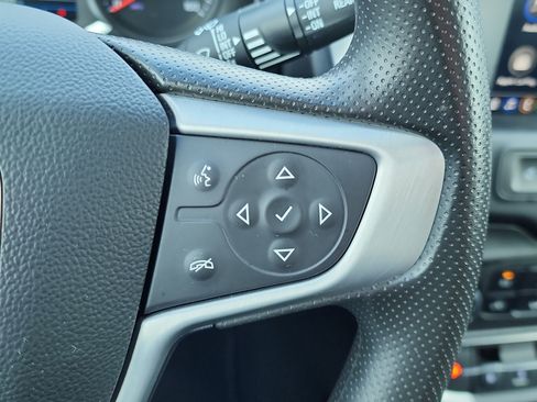 Used 2024 GMC Terrain SLE image 20