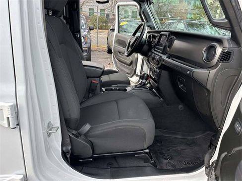 Certified 2022 Jeep Wrangler Unlimited Sport image 25