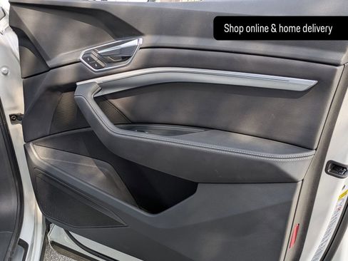 Used 2023 Audi e-tron Premium w/ Convenience Plus Package image 19