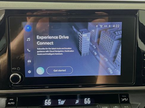 Used 2025 Toyota Camry SE image 25