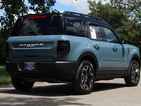 Used 2023 Ford Bronco Sport Outer Banks w/ Tech Package AWD/4WD image 8