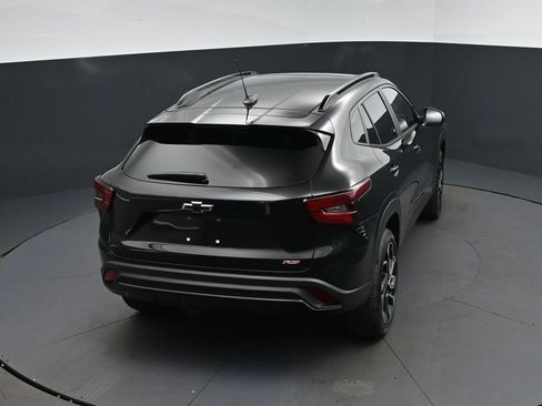 New 2026 Chevrolet Trax RS w/ Sunroof Package FWD image 30