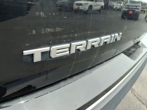Used 2021 GMC Terrain SLT AWD/4WD image 4