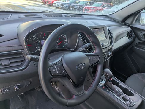 Used 2023 Chevrolet Equinox RS image 10