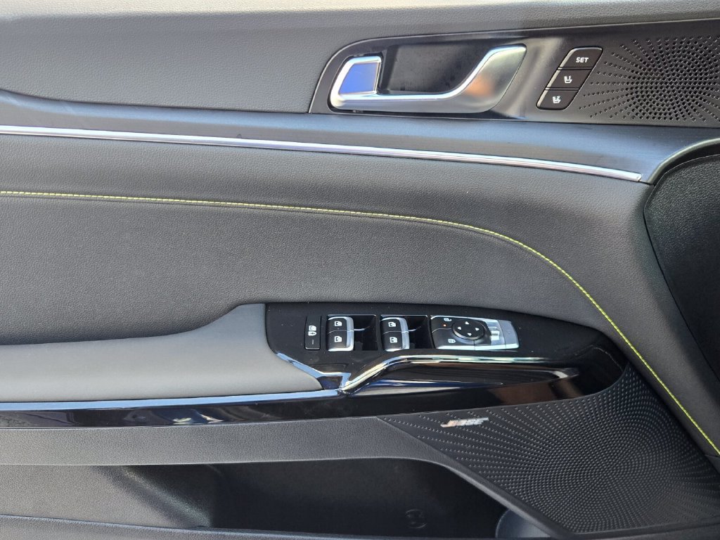 New 2027 Kia K5 GT FWD image 16