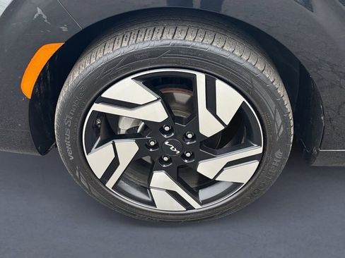 Used 2023 Kia Soul GT-Line image 9