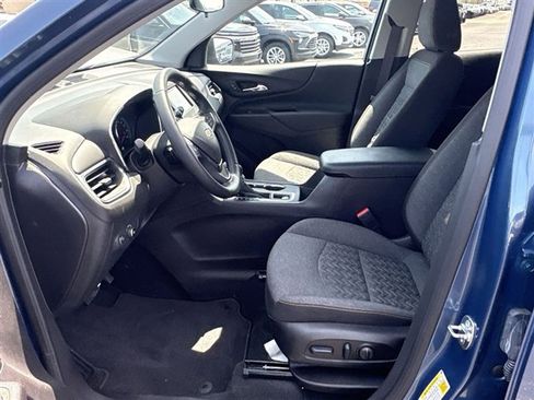 Certified 2024 Chevrolet Equinox LT AWD/4WD image 18