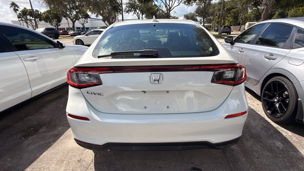 Used 2024 Honda Civic EX-L image 10