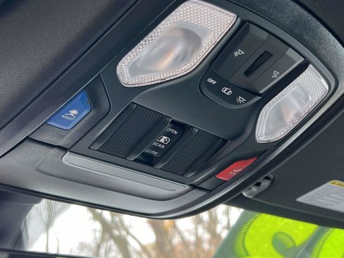 Used 2023 RAM 1500 Big Horn image 13