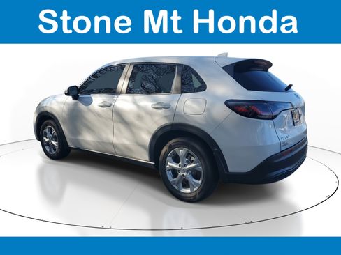 Used 2025 Honda HR-V LX image 4