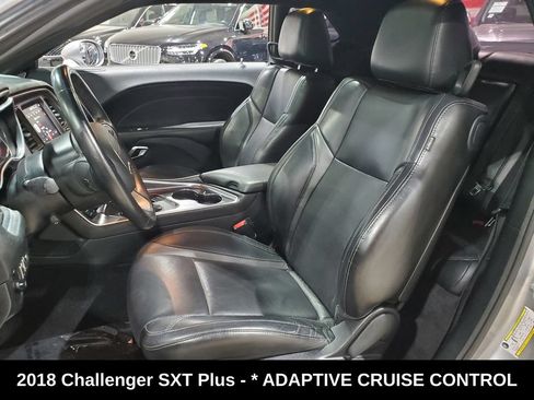 Used 2018 Dodge Challenger SXT Plus RWD image 6