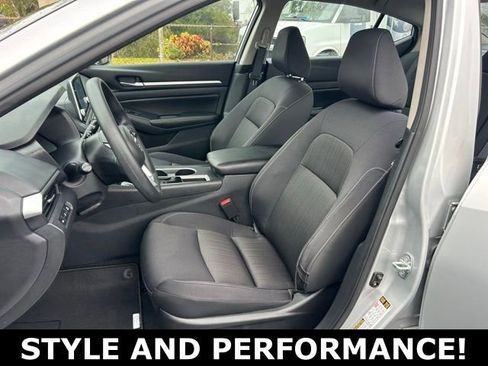 Used 2022 Nissan Altima 2.5 SV image 14