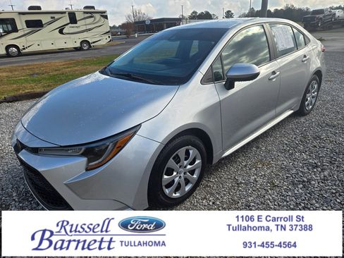 Used 2022 Toyota Corolla LE image 1