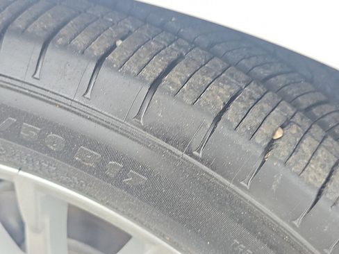 Used 2016 Ford C-MAX SE image 30