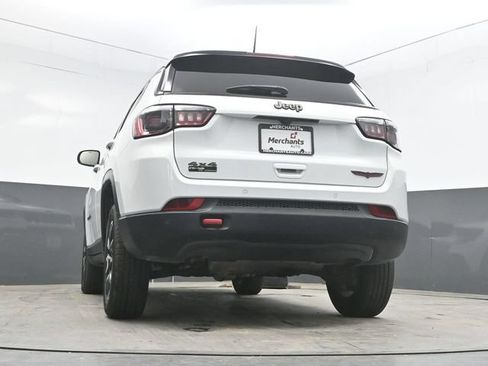 Used 2025 Jeep Compass Trailhawk AWD/4WD image 37