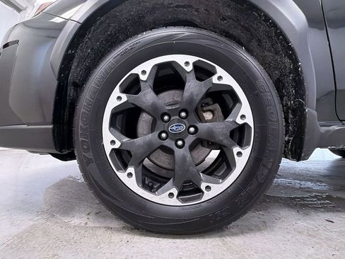 Used 2023 Subaru Crosstrek 2.0i Premium image 14