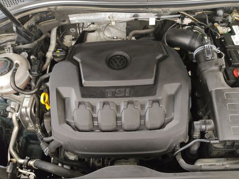 Used 2019 Volkswagen Tiguan SEL FWD image 30