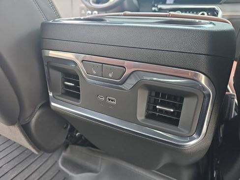 Used 2025 GMC Sierra 1500 Denali Ultimate AWD/4WD image 13
