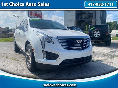 Used 2017 Cadillac XT5 Luxury FWD image 1