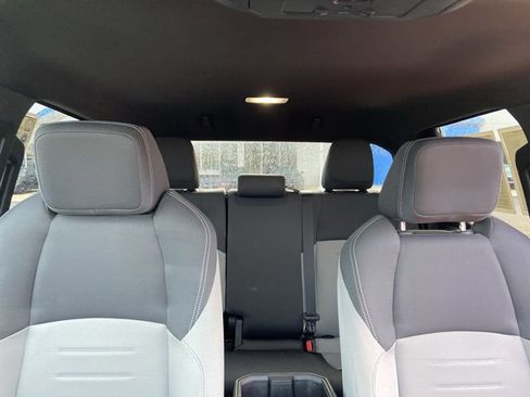 Used 2025 Toyota Tacoma SR5 image 18