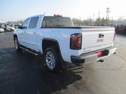 Used 2018 GMC Sierra 1500 SLT w/ SLT Premium Package image 9