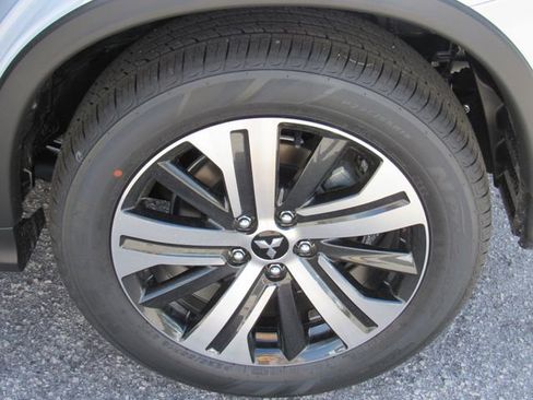 New 2026 Mitsubishi Outlander Sport SE AWD/4WD image 14