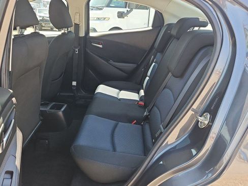 Used 2018 Toyota Yaris iA FWD image 24