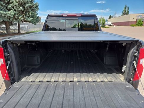 Used 2022 Chevrolet Silverado 1500 RST AWD/4WD image 33