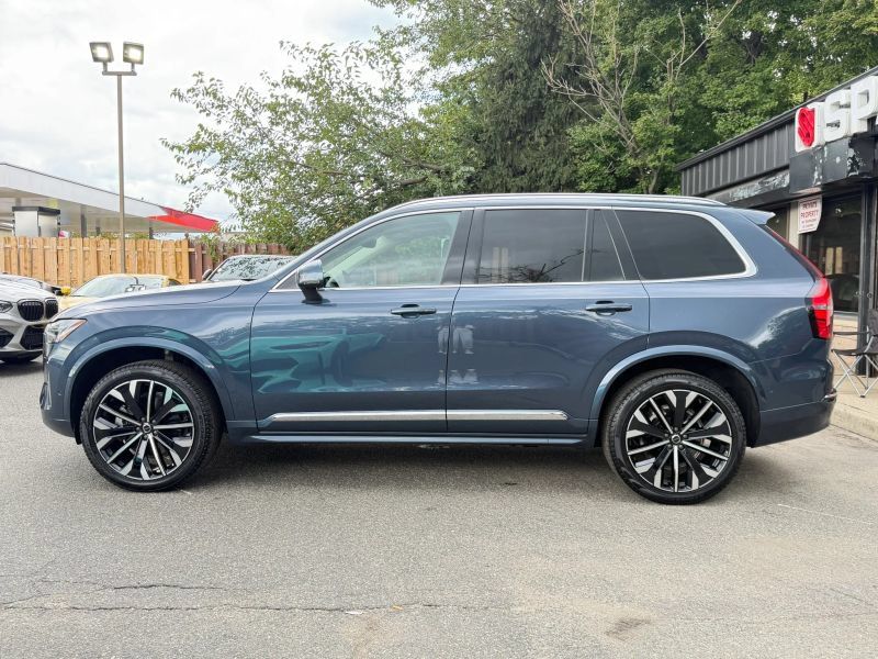 Used 2025 Volvo XC90 B6 Plus w/ Protection Package Premier AWD/4WD image 9