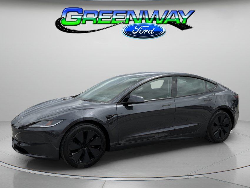 Used 2025 Tesla Model 3 RWD image 1