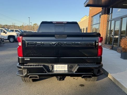 Used 2021 Chevrolet Silverado 1500 LT Trail Boss w/ Convenience Package II image 5