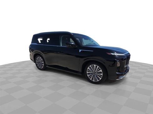 Used 2025 INFINITI QX80 Sensory AWD/4WD image 2
