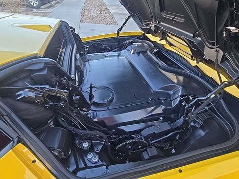 Used 2025 Chevrolet Corvette Stingray Preferred Conv w/ Stealth Interior Trim Package RWD image 29